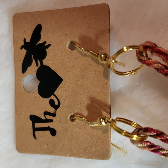 Extra large Boho Tassel earrinds in reds, coppers and gold tones - Picture 5 of 7